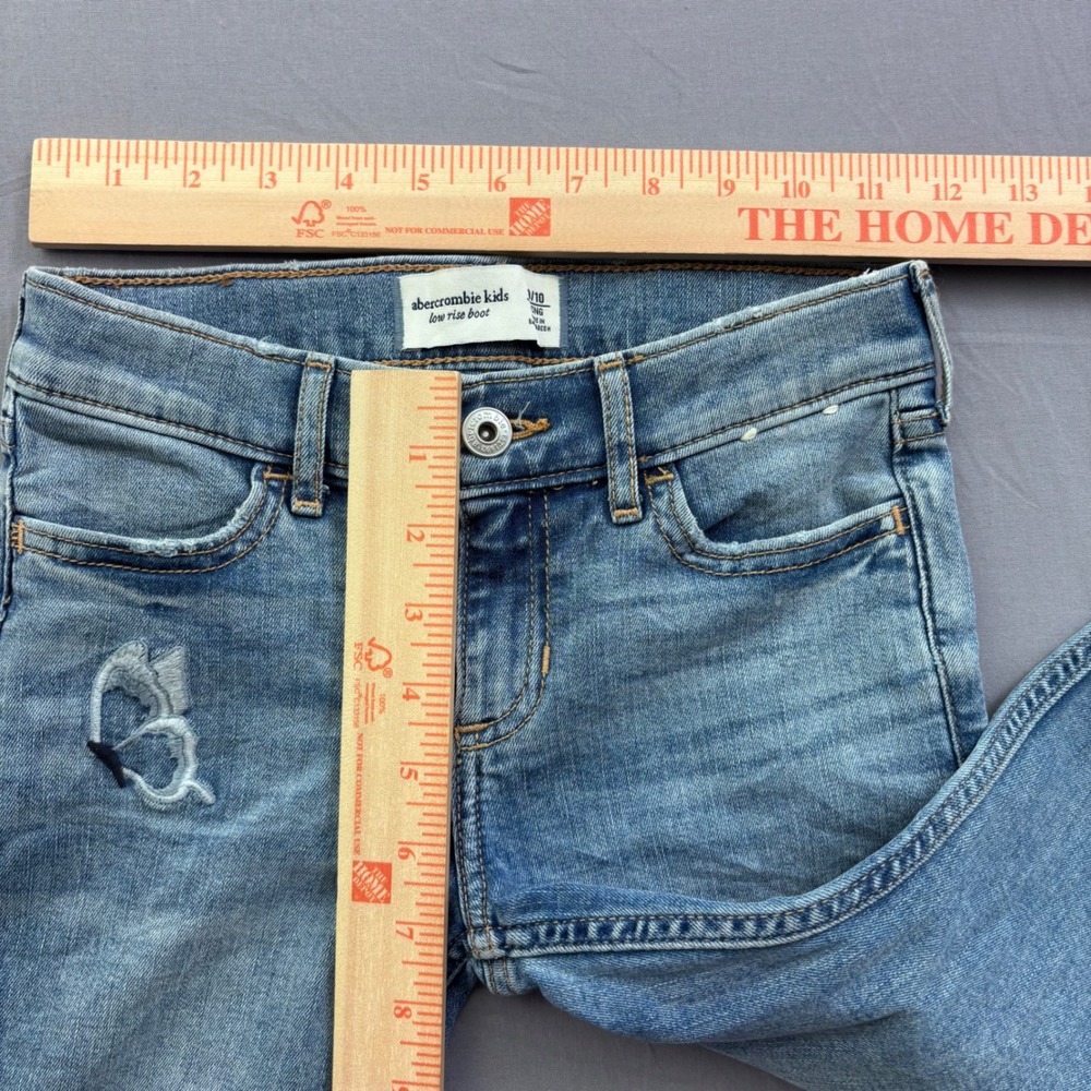 Abercrombie Kids Low Rise Bootcut Jeans Light Wash Butterfly Embroidered 9/10 L - Picture 8 of 9